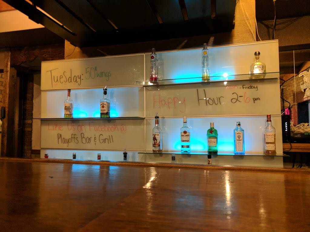 PayOffs Bar & Grill | restaurant | 729 Dresden Ave, East Liverpool, OH 43920, USA | 3309320467 OR +1 330-932-0467