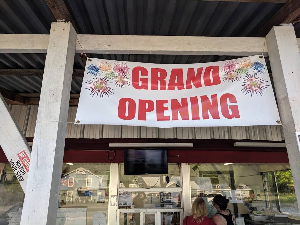 Panther Cafe | restaurant | 372 S Valley Ave, Collinsville, AL 35961, USA | 2565242087 OR +1 256-524-2087