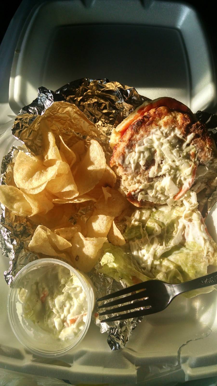 VINCES CRAB HOUSE | restaurant | 7812 Wise Ave, Dundalk, MD 21222, USA | 4102842722 OR +1 410-284-2722