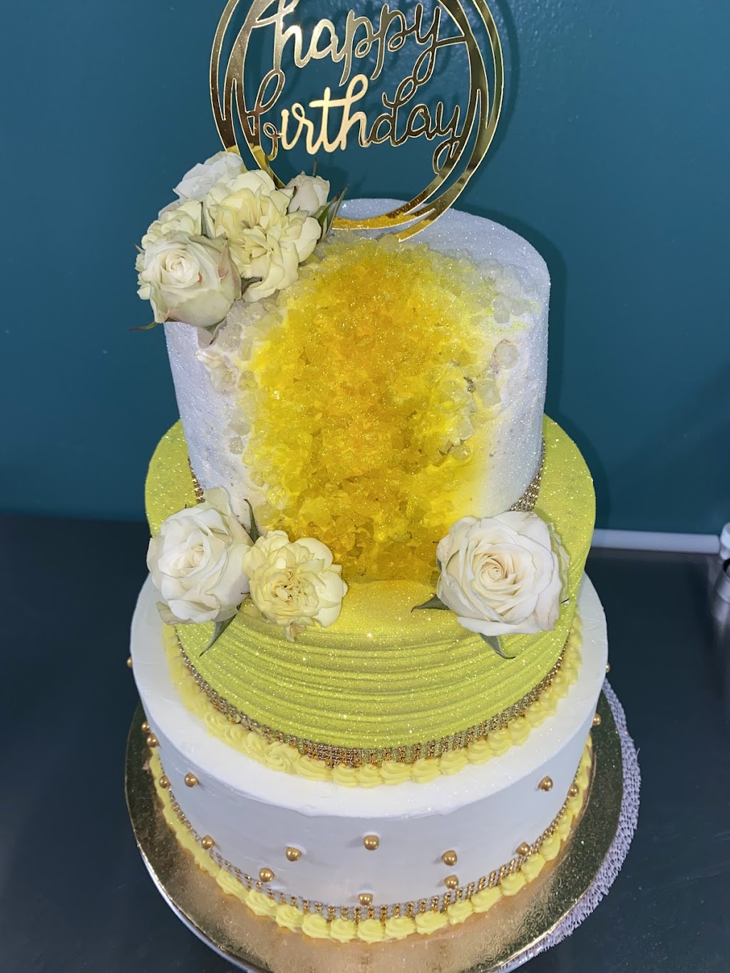 Cakes by Eugene, LLC | bakery | 2130 Holly Hall St Ste A, Houston, TX 77054, USA | 3463523900 OR +1 346-352-3900