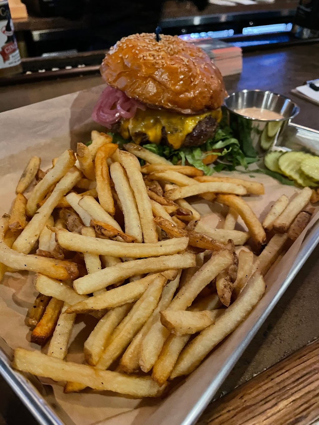 KiX ON MAIN | restaurant | 170 S Main St, Canandaigua, NY 14424, USA | 5859053056 OR +1 585-905-3056