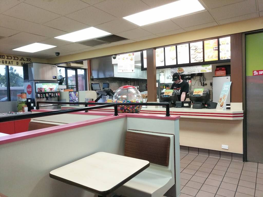 Del Taco | meal takeaway | 3896 Clairemont Dr, San Diego, CA 92117, USA | 8582703788 OR +1 858-270-3788