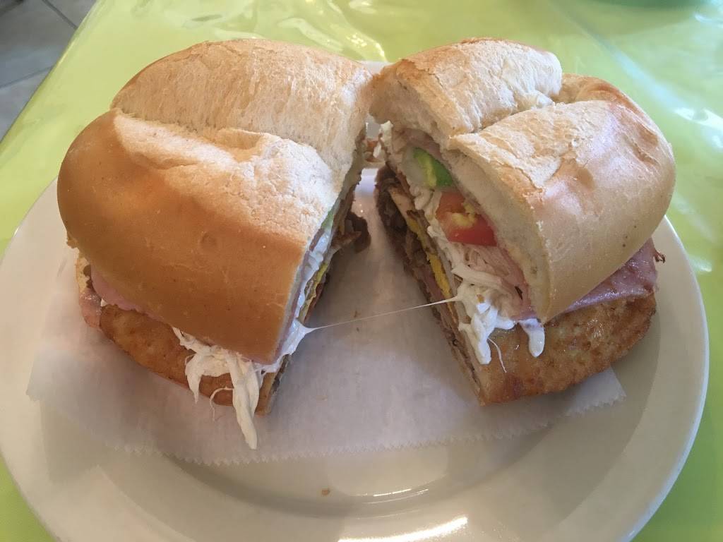 CHINA POBLANA MEXICAN RESTAURANT | restaurant | 620 3rd Ave, Elizabeth, NJ 07202, USA | 9082892229 OR +1 908-289-2229