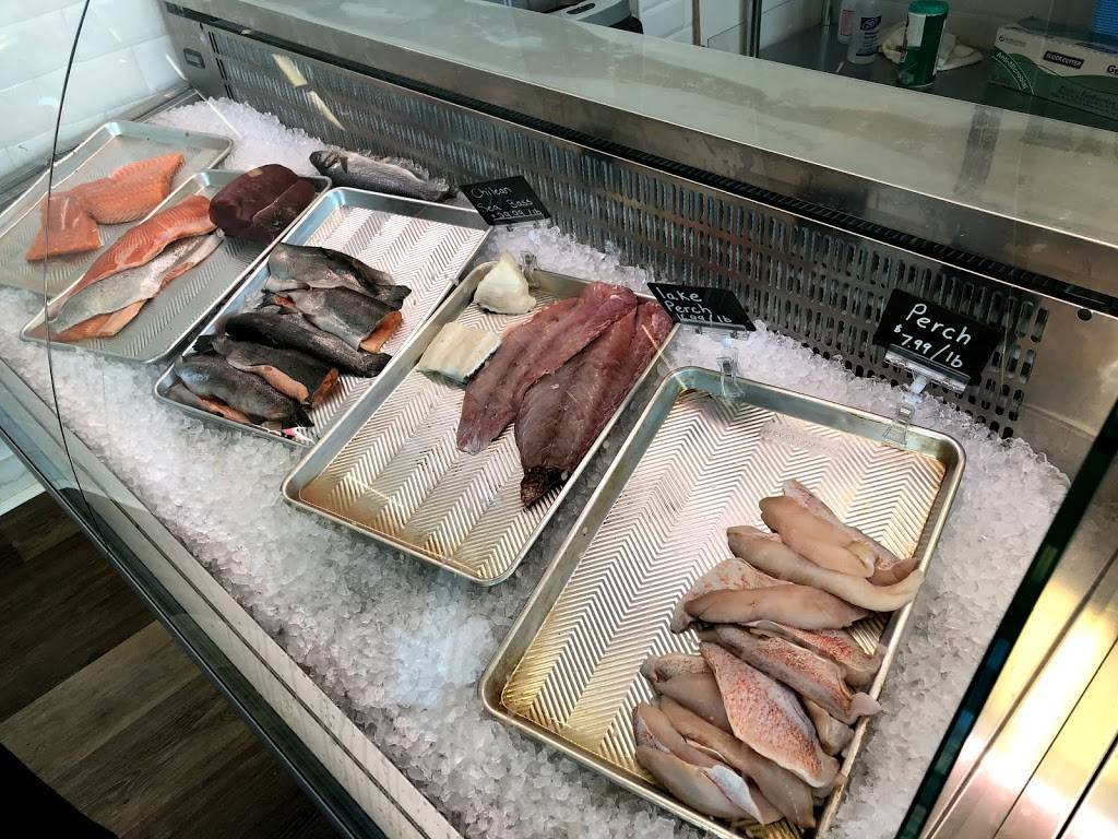 Fishstix | restaurant | 14480 Cedar Rd, Beachwood, OH 44122, USA | 2167773474 OR +1 216-777-3474