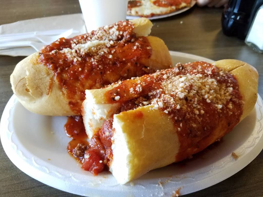 Finos Italian Deli & Catering | restaurant | 1853 Madison Ave, Memphis, TN 38104, USA | 9012723466 OR +1 901-272-3466