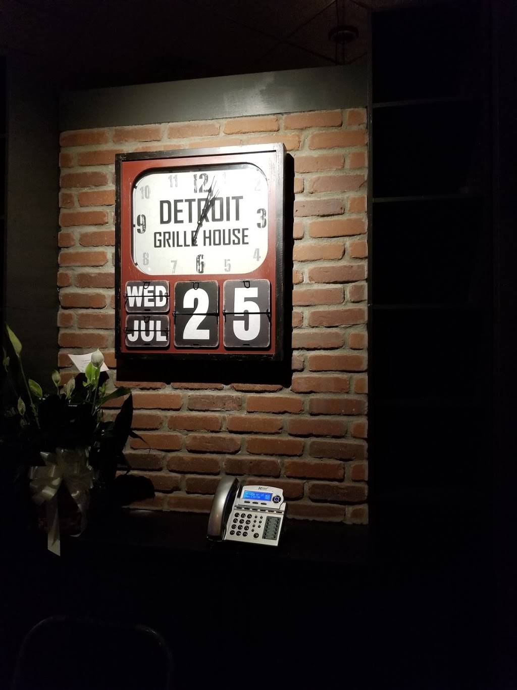 Detroit Grille House | restaurant | 55161 Shelby Rd, Shelby Charter Twp, MI 48316, USA | 2484535376 OR +1 248-453-5376