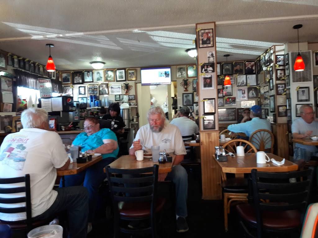 Matt and Mandys Family Diner (formerly Americas Family Diner) | restaurant | 1447 N Goerig St, Woodland, WA 98674, USA | 3602253962 OR +1 360-225-3962