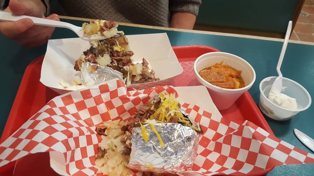 Coops West Texas BBQ | restaurant | 2625 Lemon Grove Ave, Lemon Grove, CA 91945, USA | 6195890478 OR +1 619-589-0478