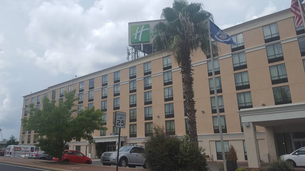 Red River Restaurant @ Holiday Inn | restaurant | 102-194 Lake St, Shreveport, LA 71101, USA | 3182227717 OR +1 318-222-7717