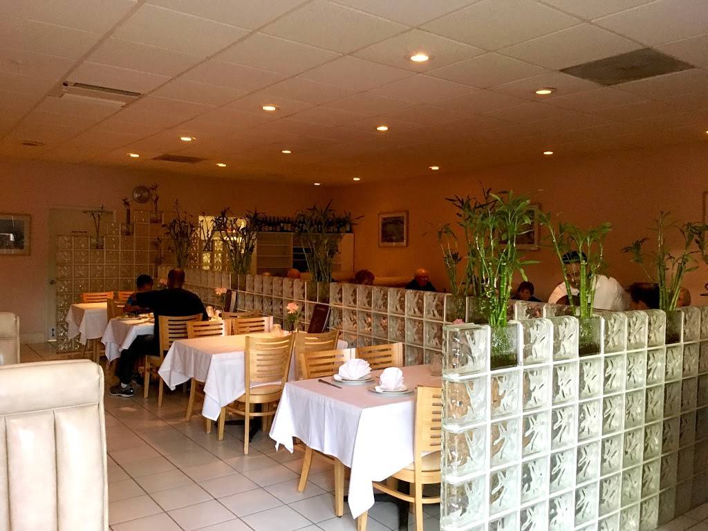 Le Bambou | restaurant | 2634 Del Mar Heights Rd, Del Mar, CA 92014, USA | 8582598138 OR +1 858-259-8138