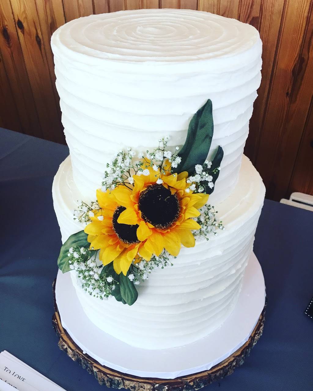 Half Baked Patisserie | bakery | 13 W Main St, Middletown, DE 19709, USA | 3023782811 OR +1 302-378-2811