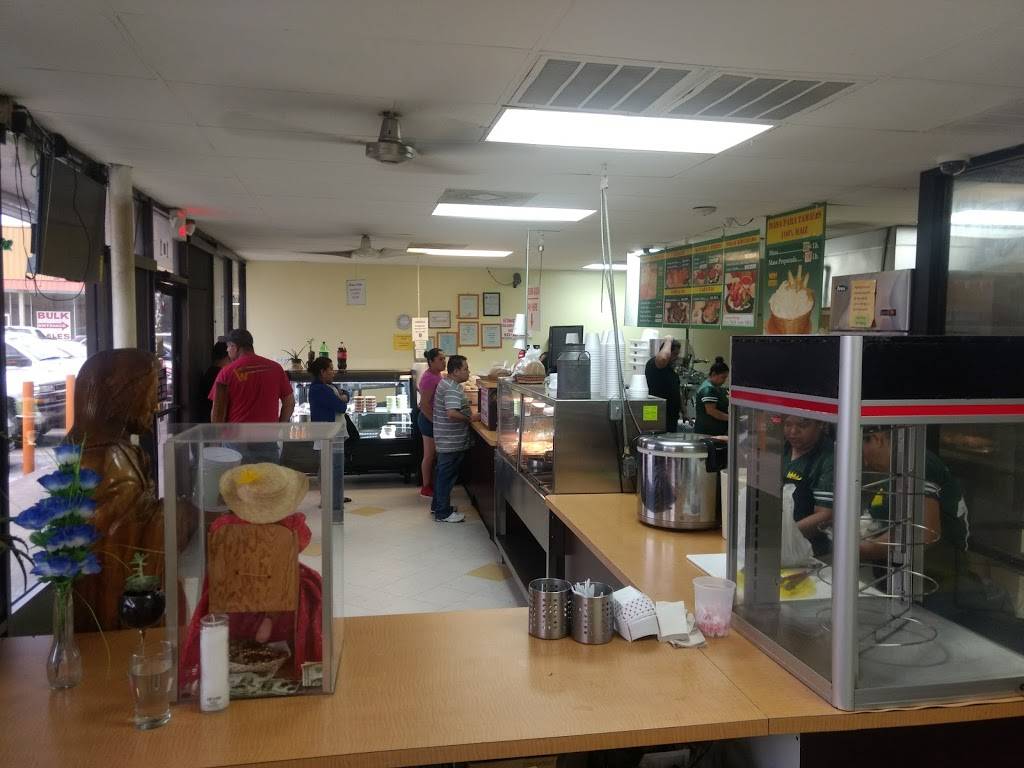 La Reyna Tortilleria Little York | meal takeaway | 141 Little York Rd, Houston, TX 77076, USA | 7136998222 OR +1 713-699-8222