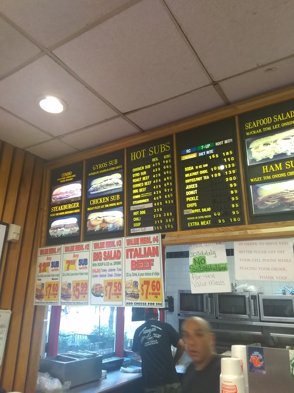 Mr. Submarine | meal takeaway | 47 N Wells St, Chicago, IL 60606, USA | 3124190008 OR +1 312-419-0008