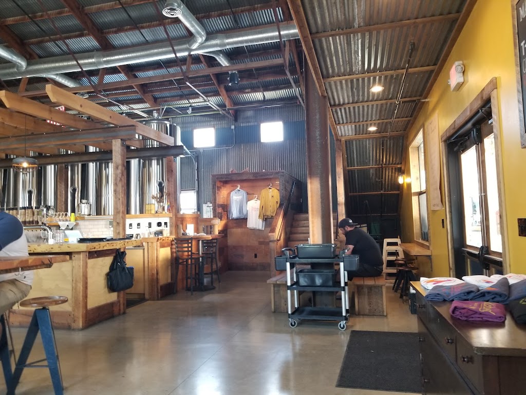 Matchwood Brewing Company | restaurant | 513 Oak St, Sandpoint, ID 83864, USA | 2087182739 OR +1 208-718-2739