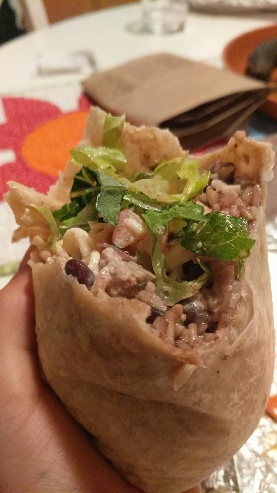 Chipotle Mexican Grill | restaurant | 3540 4th St N, St. Petersburg, FL 33704, USA | 7275256247 OR +1 727-525-6247