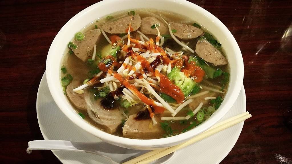 Pho N Grill | restaurant | 913 S Annie Glidden Rd, DeKalb, IL 60115, USA | 8159010374 OR +1 815-901-0374