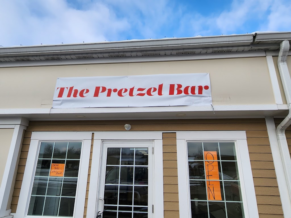 The Pretzel Bar | restaurant | Harrington Square, W High St, Middlefield, OH 44062, USA | 4403136230 OR +1 440-313-6230