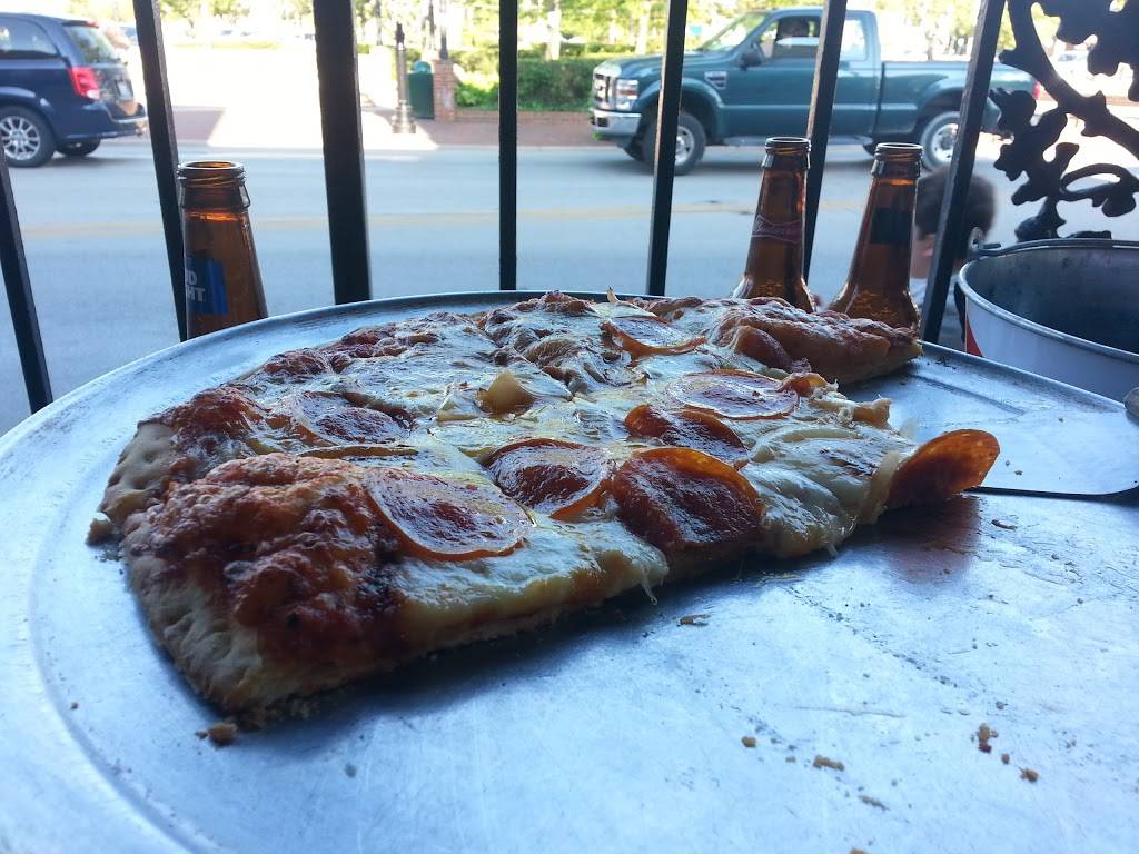 J W Hollsteins Saloon | night club | 17358 Oak Park Ave, Tinley Park, IL 60477, USA | 7084297000 OR +1 708-429-7000