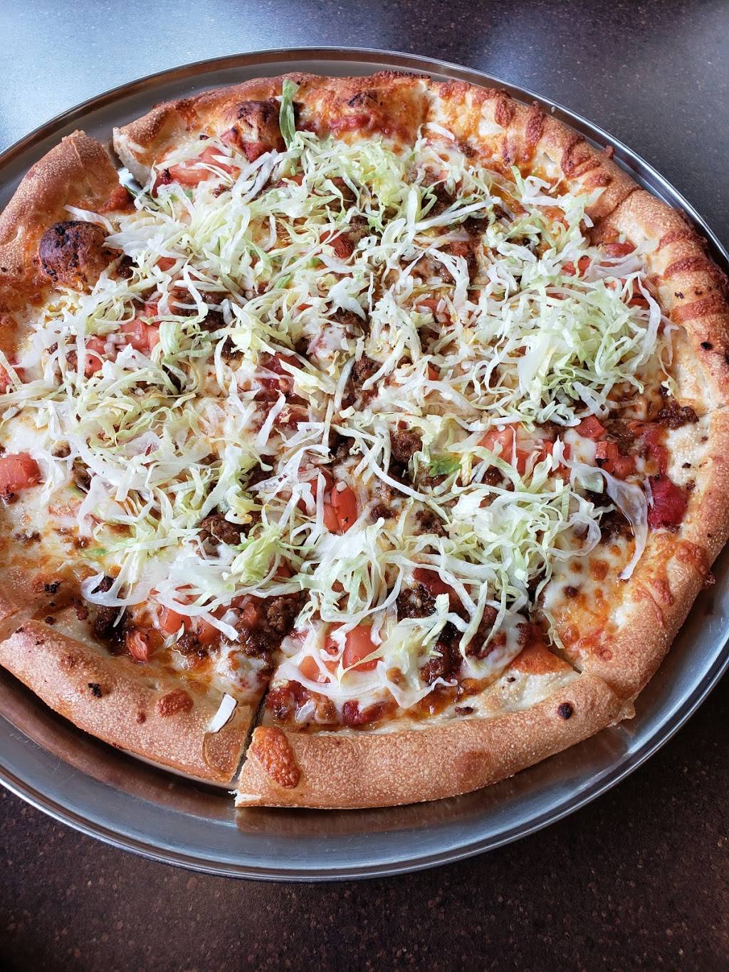 Town Pizza II | restaurant | 18 Kingstown Rd, Richmond, RI 02898, USA | 4015390005 OR +1 401-539-0005