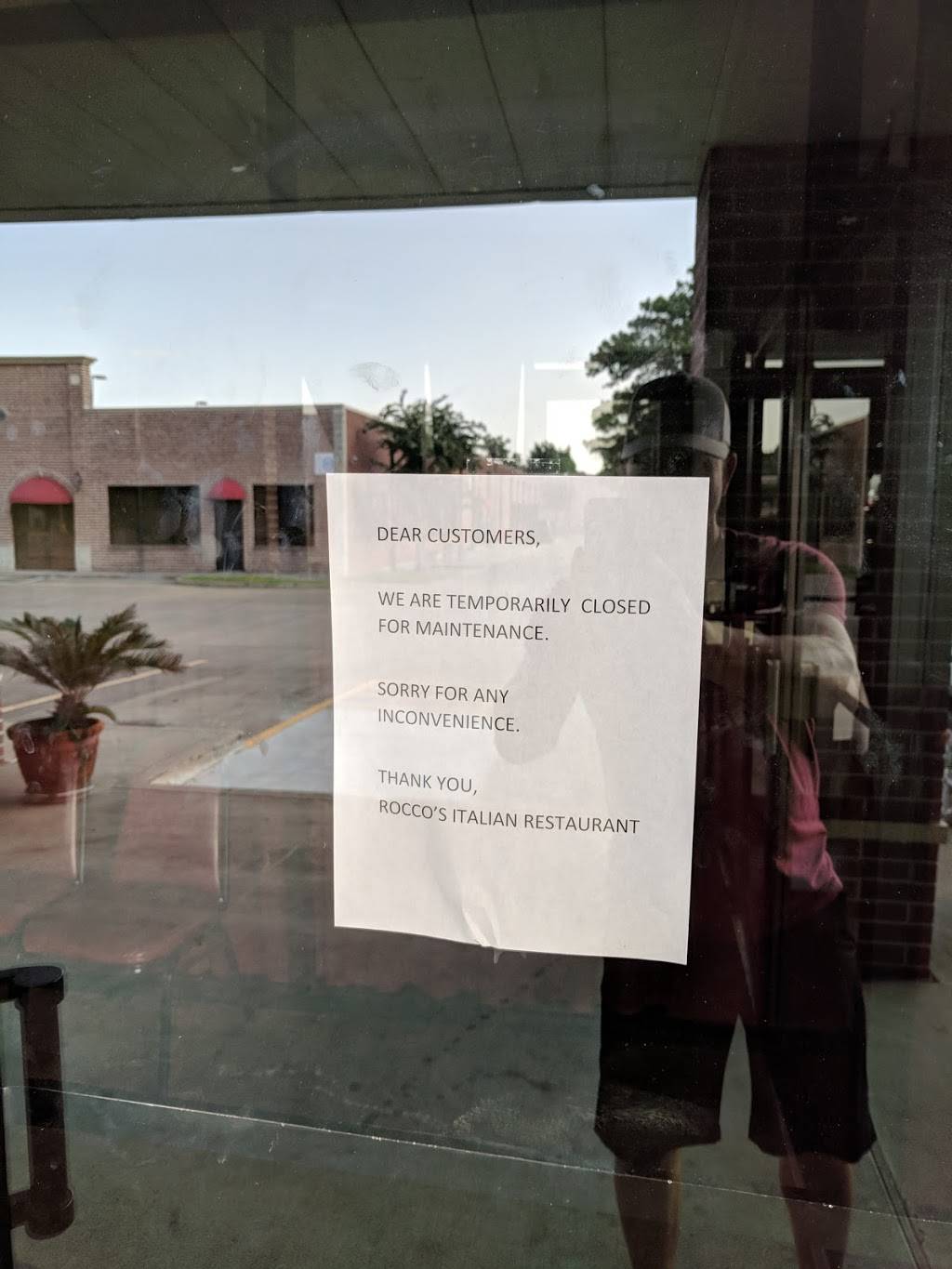 Roccos Italian Restaurant | restaurant | 966 S Fry Rd, Katy, TX 77450, USA | 2818281191 OR +1 281-828-1191