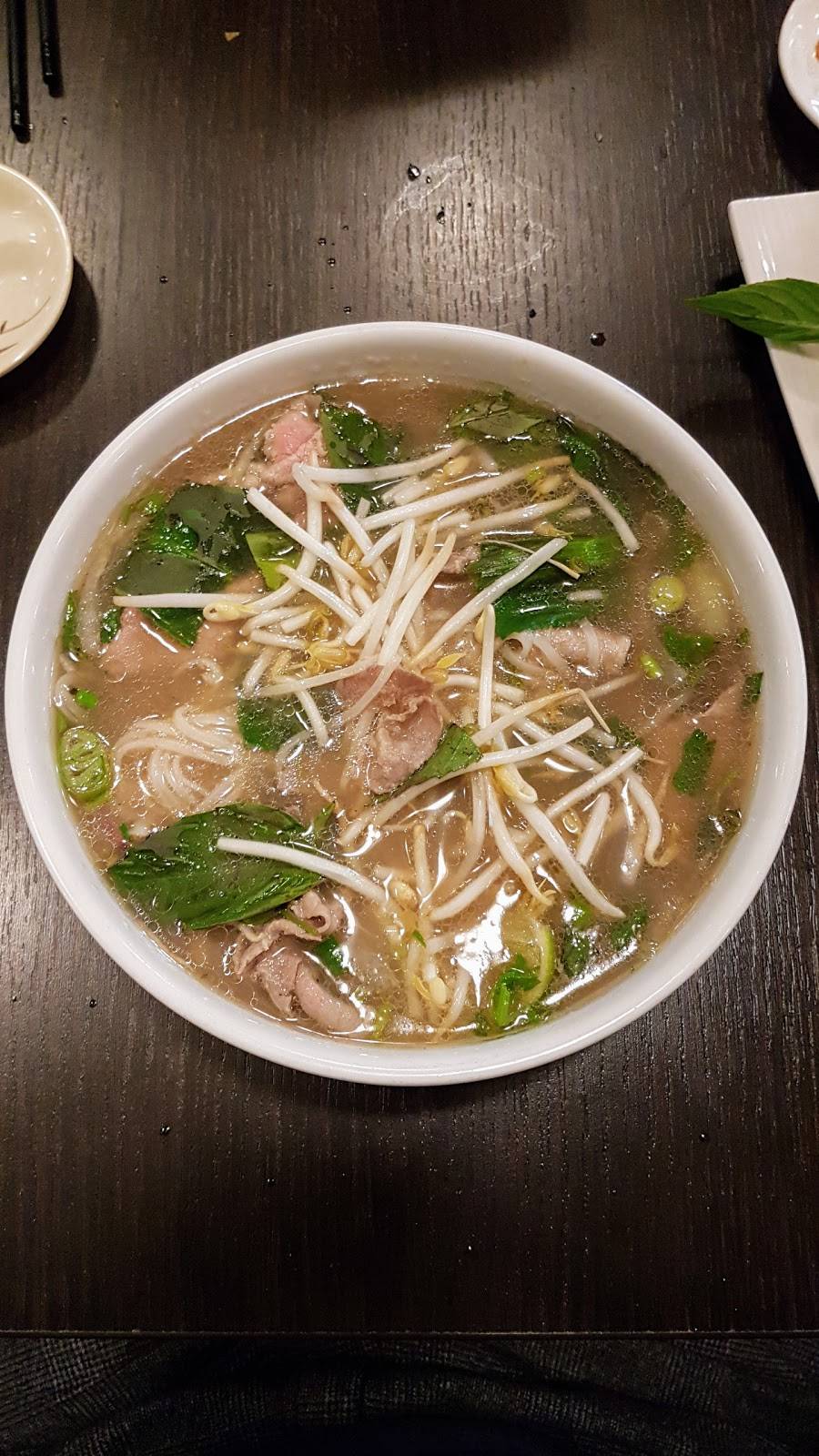 Little Coxwell Restaurant | restaurant | 986 Coxwell Ave, East York, ON M4C 3G5, Canada | 4169162565 OR +1 416-916-2565