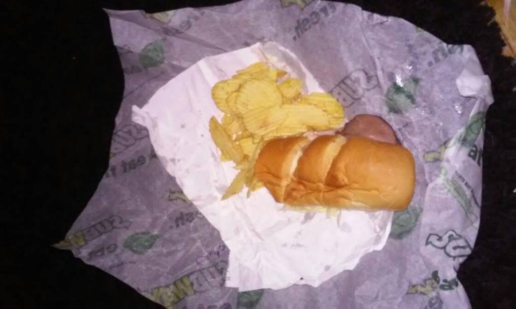 Subway | restaurant | 10940 W Capitol Dr, Wauwatosa, WI 53222, USA | 4144553004 OR +1 414-455-3004