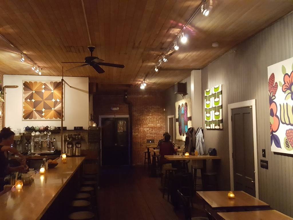 Five Eyed Fox | restaurant | 37 3rd St, Turners Falls, MA 01376, USA | 4138635654 OR +1 413-863-5654