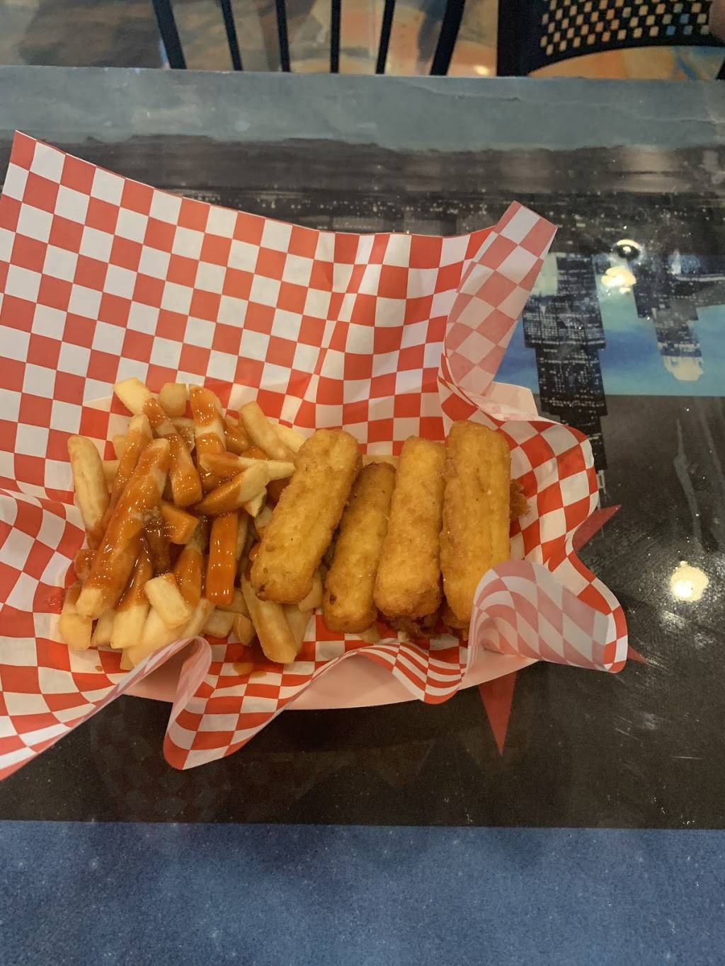 Rwingz | restaurant | 18914 E San Tan Blvd, Queen Creek, AZ 85142, USA | 4807746910 OR +1 480-774-6910