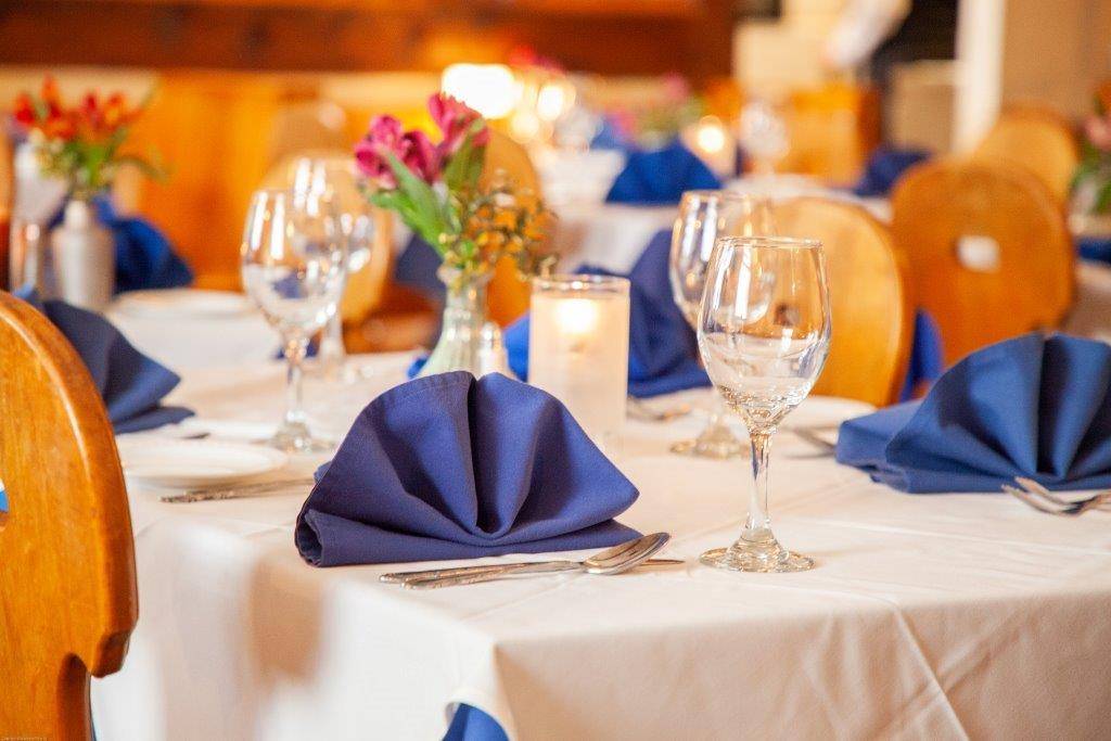 La Gare | restaurant | 208 Wilson St, Santa Rosa, CA 95401, USA | 7075284355 OR +1 707-528-4355