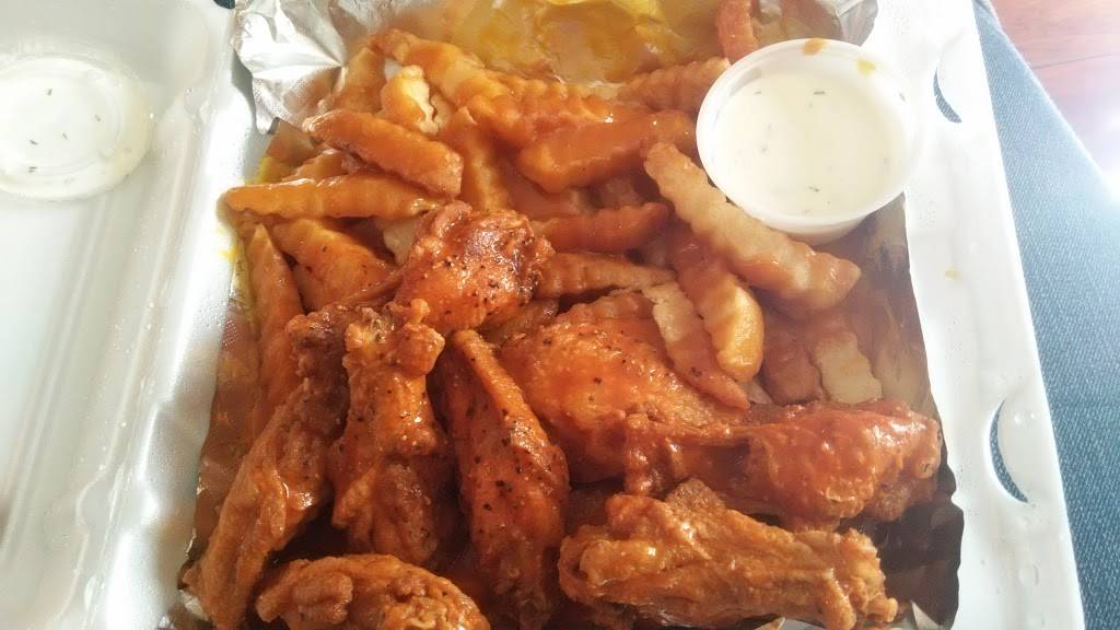 Metro City Wing House | restaurant | 4404 St Barnabas Rd, Temple Hills, MD 20748, USA | 3014230088 OR +1 301-423-0088