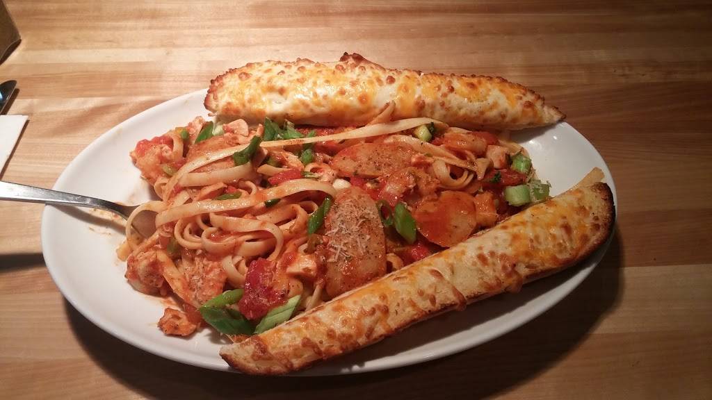 Boston Pizza | restaurant | 2051 Rue Nobel, Sainte-Julie, QC J3E 1Z8, Canada | 4506490018 OR +1 450-649-0018