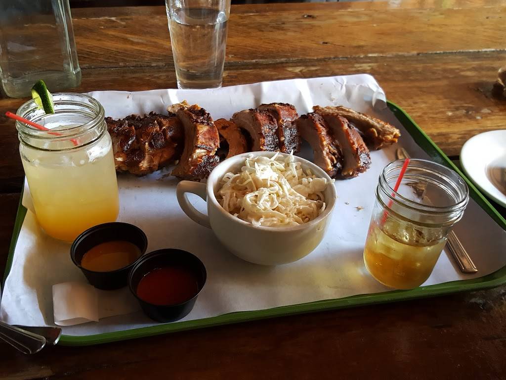 The Strand Smokehouse | restaurant | 25-27 Broadway, Queens, NY 11106, USA | 7184403231 OR +1 718-440-3231