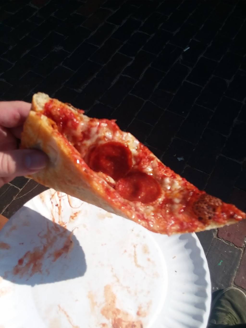 Bills Pizza | restaurant | 12 Old Orchard St, Old Orchard Beach, ME 04064, USA | 2079341949 OR +1 207-934-1949