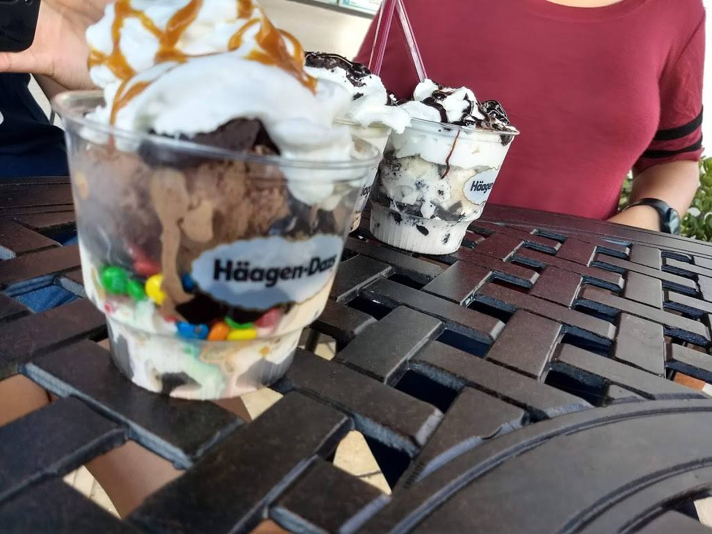 Batal Ice Cream Inc | restaurant | 1172 Prospect St, La Jolla, CA 92037, USA | 8584594381 OR +1 858-459-4381