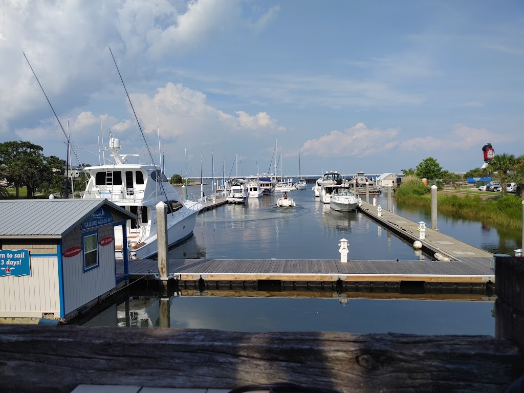 The Fish House | restaurant | 600 S Barracks St, Pensacola, FL 32502, USA | 8504700003 OR +1 850-470-0003