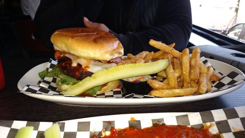 Park Grill & Spirits | restaurant | 257 Park Ave, Worcester, MA 01609, USA | 5087567995 OR +1 508-756-7995