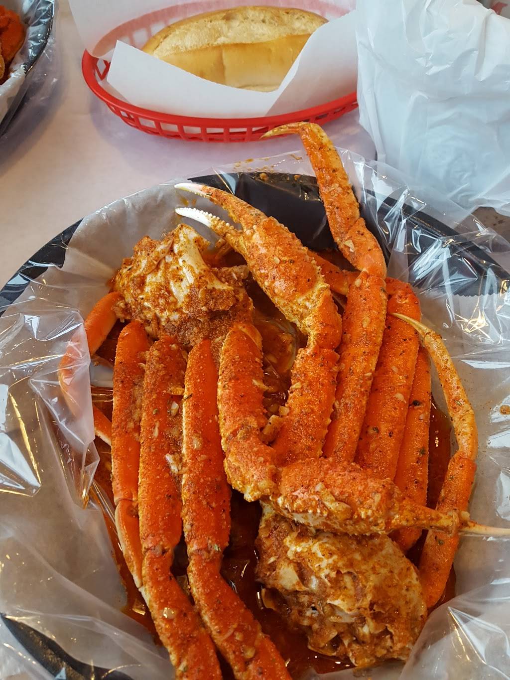 iCajun | restaurant | 10725 E Colonial Dr, Orlando, FL 32817, USA | 4077345997 OR +1 407-734-5997