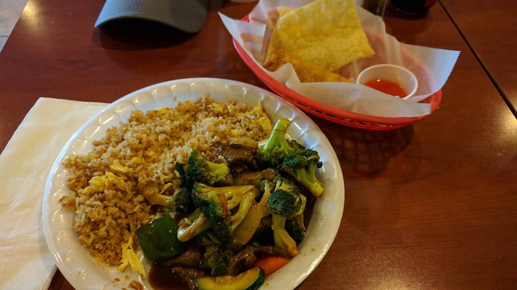 Golden Egg Roll | restaurant | 3320 S Priest Dr, Tempe, AZ 85282, USA | 4809219929 OR +1 480-921-9929