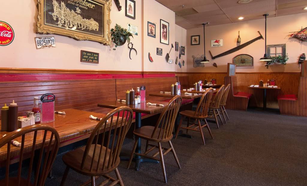 Rib City | restaurant | 80 W Hancock Bridge Pkwy, Cape Coral, FL 33991, USA | 2394580383 OR +1 239-458-0383