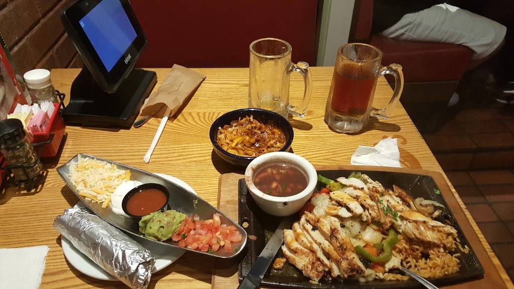 Chilis Grill & Bar | meal takeaway | 5851 Bee Ridge Rd, Sarasota, FL 34233, USA | 9413792235 OR +1 941-379-2235