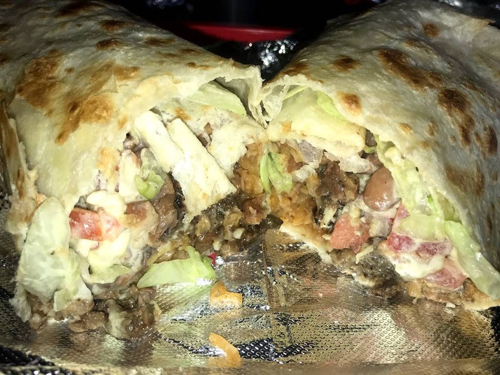 Taco House | restaurant | 135 E Wisconsin Ave, Appleton, WI 54911, USA | 9203649362 OR +1 920-364-9362