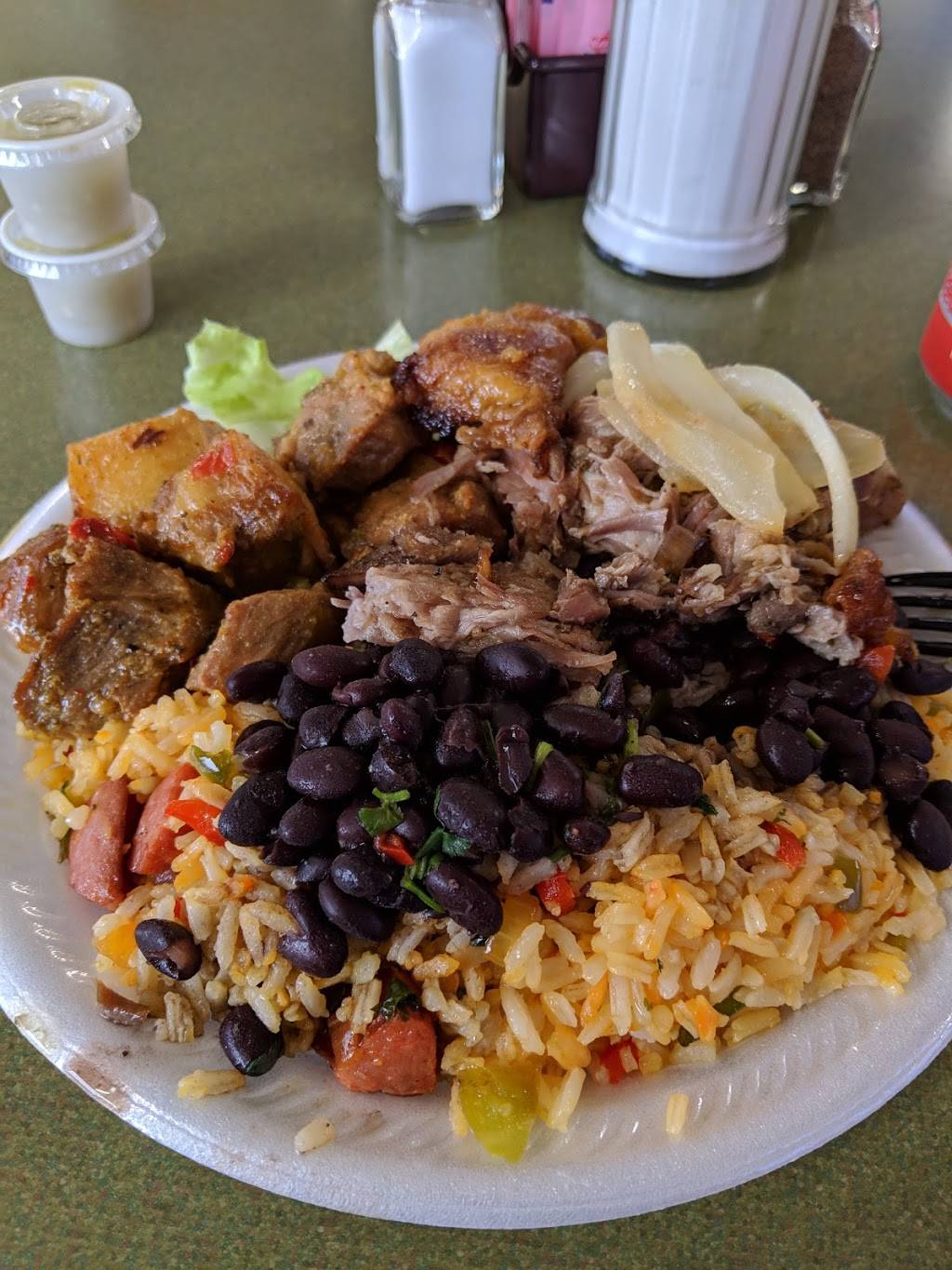EL PILON SABOR BORICUA | restaurant | 1127 Harry Wurzbach Rd, San Antonio, TX 78209, USA | 2104740578 OR +1 210-474-0578