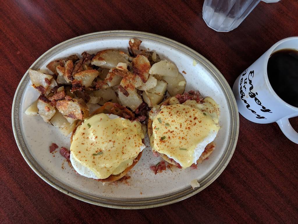 Fresh Start Diner | restaurant | 8126 Main St, Garrettsville, OH 44231, USA | 3305272700 OR +1 330-527-2700