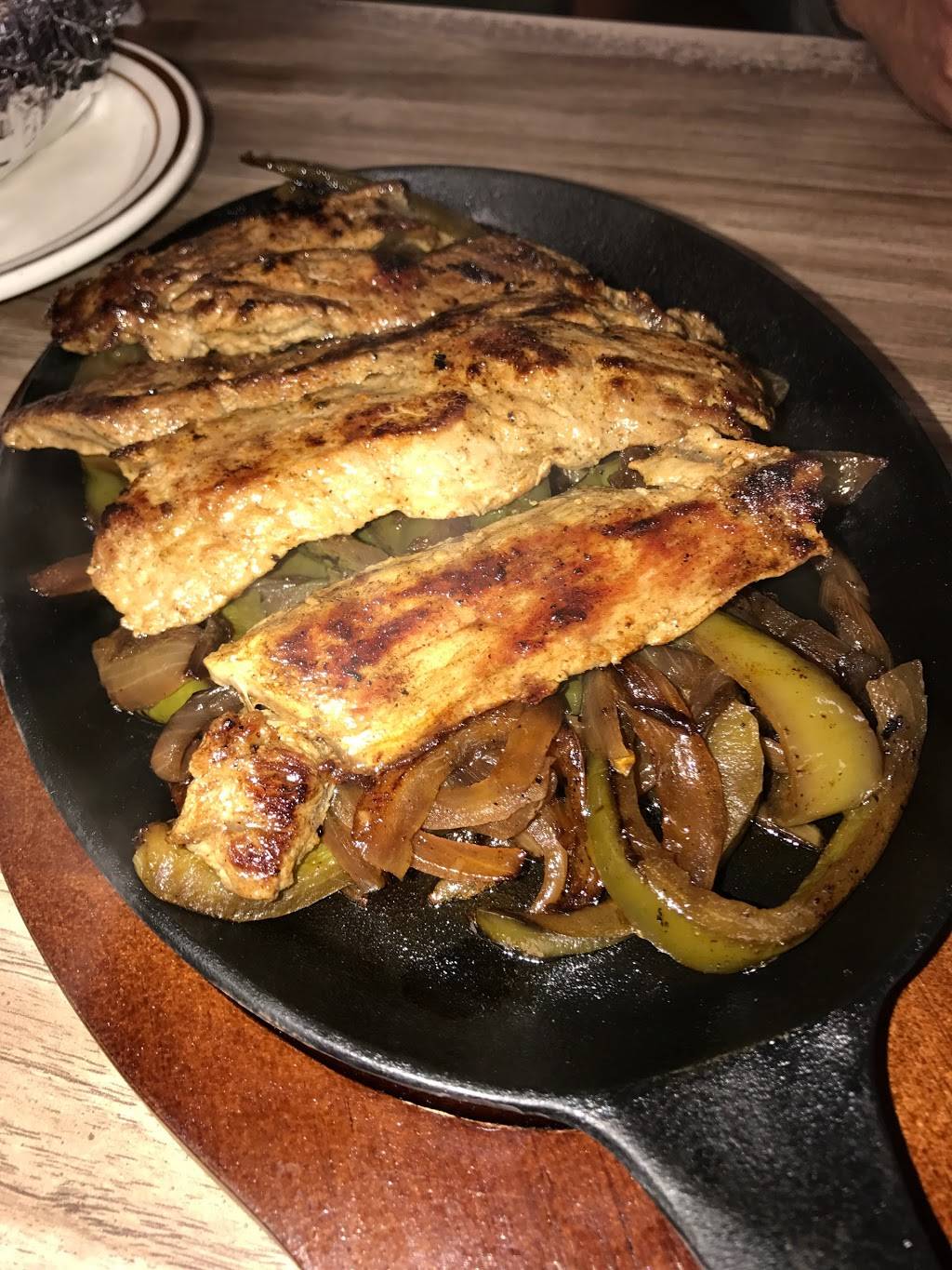 New Smithville Diner | restaurant | 2299 Golden Key Rd, Kutztown, PA 19530, USA | 6102854613 OR +1 610-285-4613