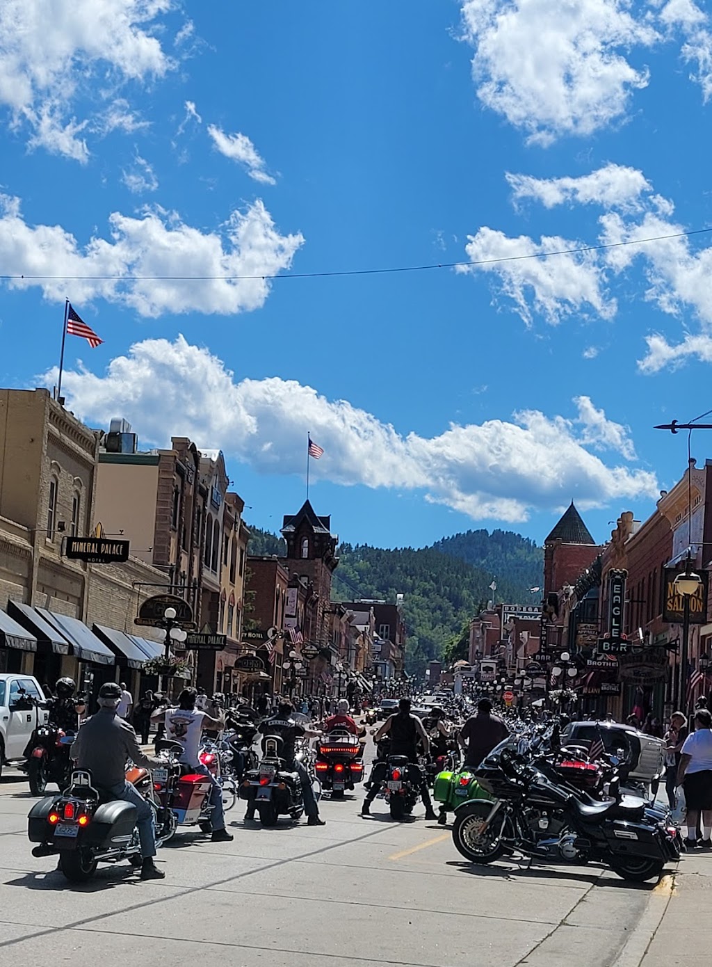 Wild Bill Steakhouse | restaurant | 610 Main St, Deadwood, SD 57732, USA | 6055592080 OR +1 605-559-2080