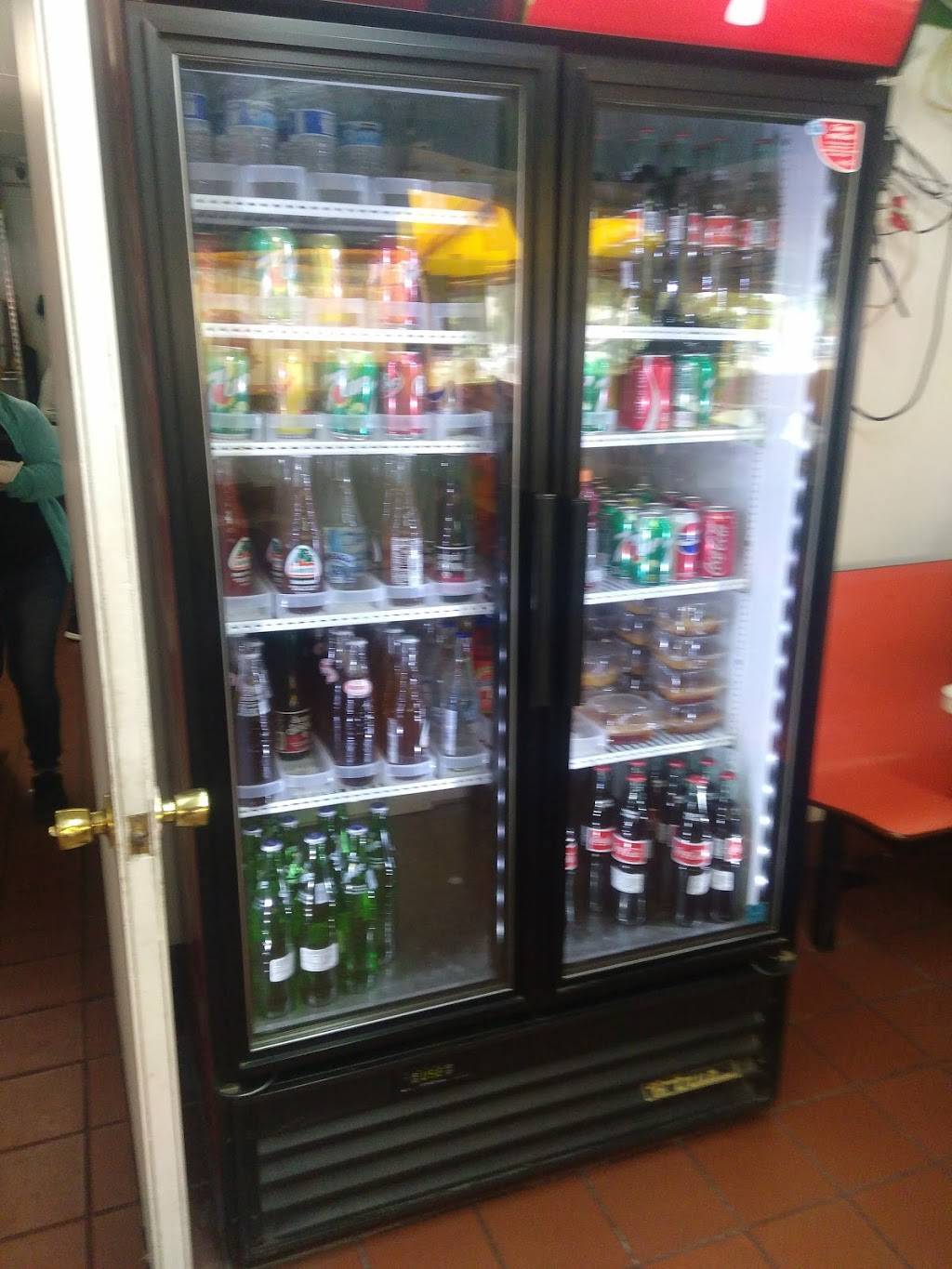 Grandma’s Tamales Restaurant | restaurant | 201 E California Ave, Bakersfield, CA 93307, USA | 6613273847 OR +1 661-327-3847