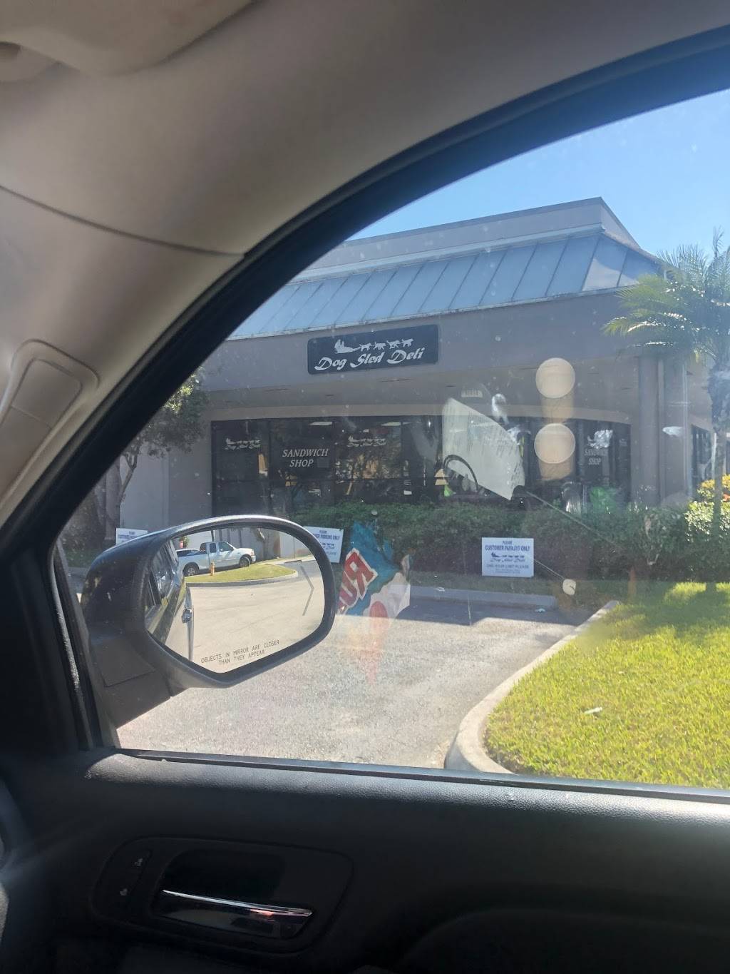 Dog Sled Deli | restaurant | 3711 SW 47th Ave #208, Davie, FL 33314, USA | 9545850588 OR +1 954-585-0588