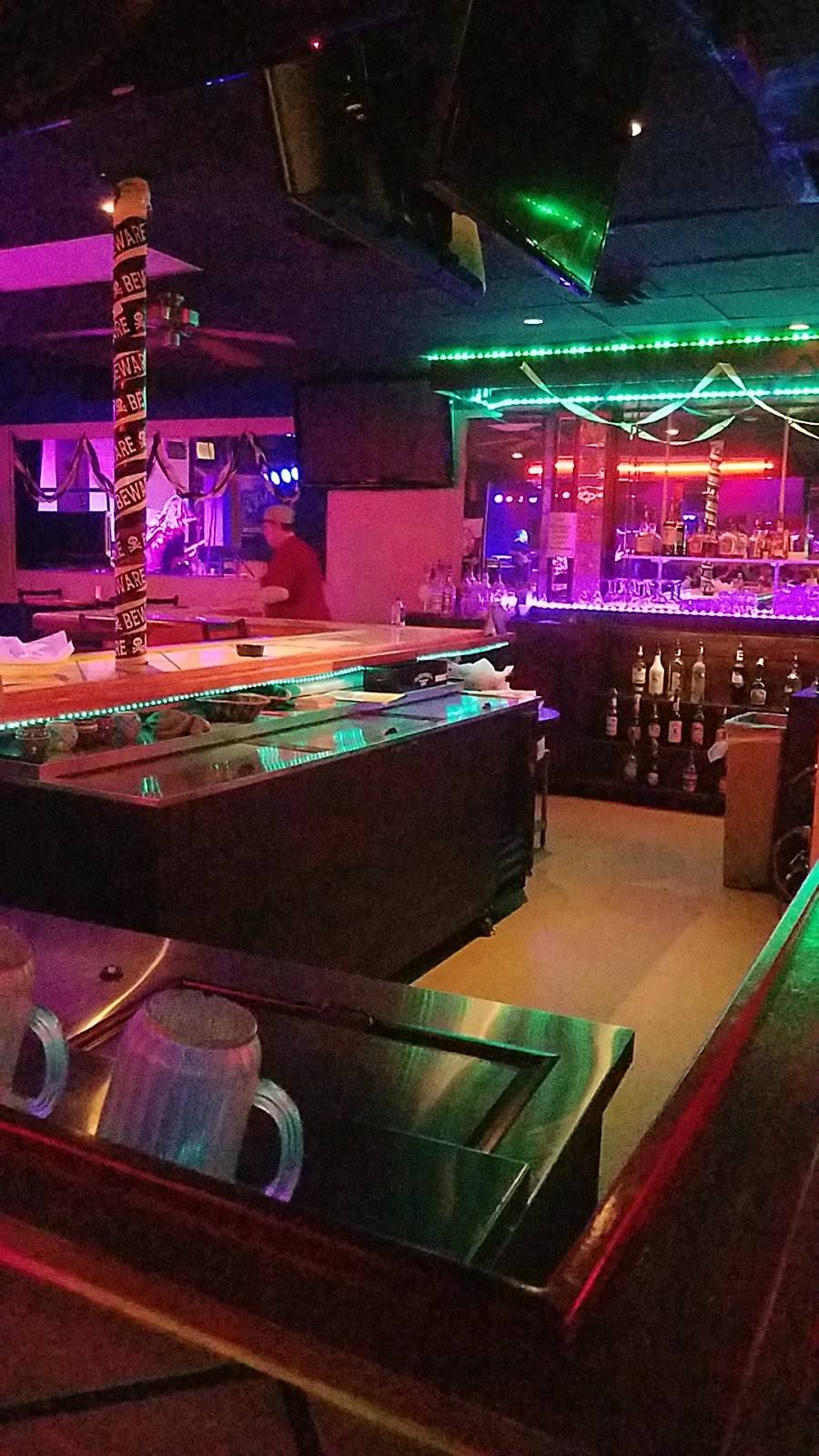 Sneeky Petes | restaurant | 4706 Princess Anne Rd, Virginia Beach, VA 23462, USA | 7574675776 OR +1 757-467-5776