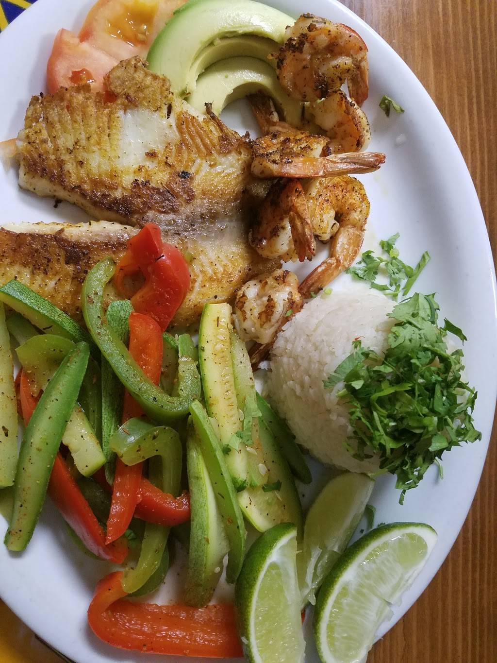 Ruchis Mexican Grill | restaurant | 3202 S Loop W, Houston, TX 77025, USA | 7136673131 OR +1 713-667-3131