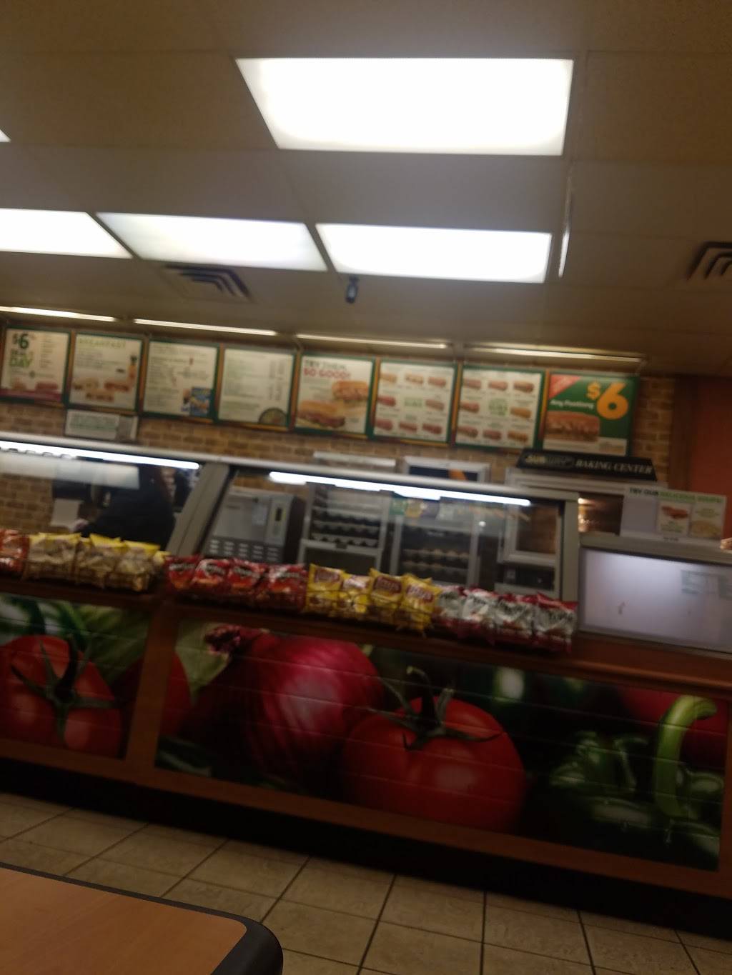 Subway | restaurant | 1 W 2nd St, Franklin, OH 45005, USA | 9377049130 OR +1 937-704-9130